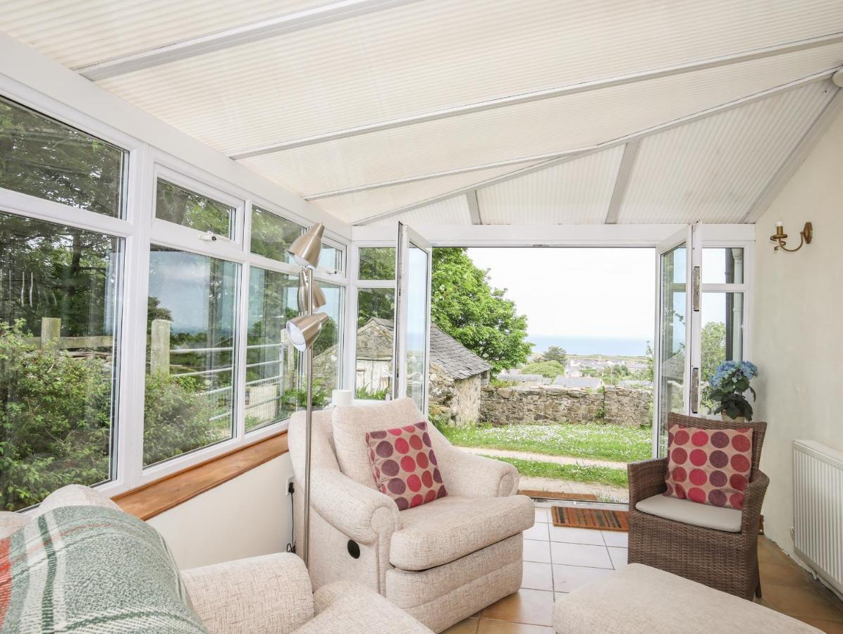 Holiday home Fron Fawr *